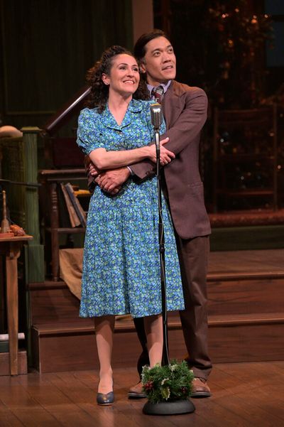 Sarita Ocón and Moses Villarama Photo
