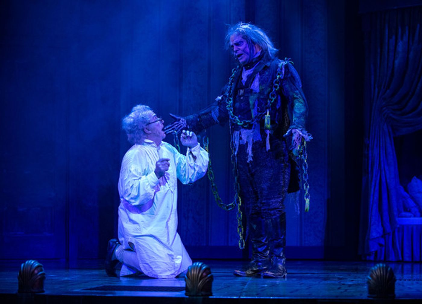 Photos: Milwaukee Rep Presents A CHRISTMAS CAROL  Image