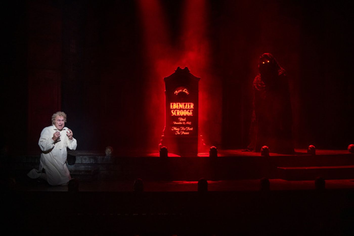 Photos: Milwaukee Rep Presents A CHRISTMAS CAROL  Image