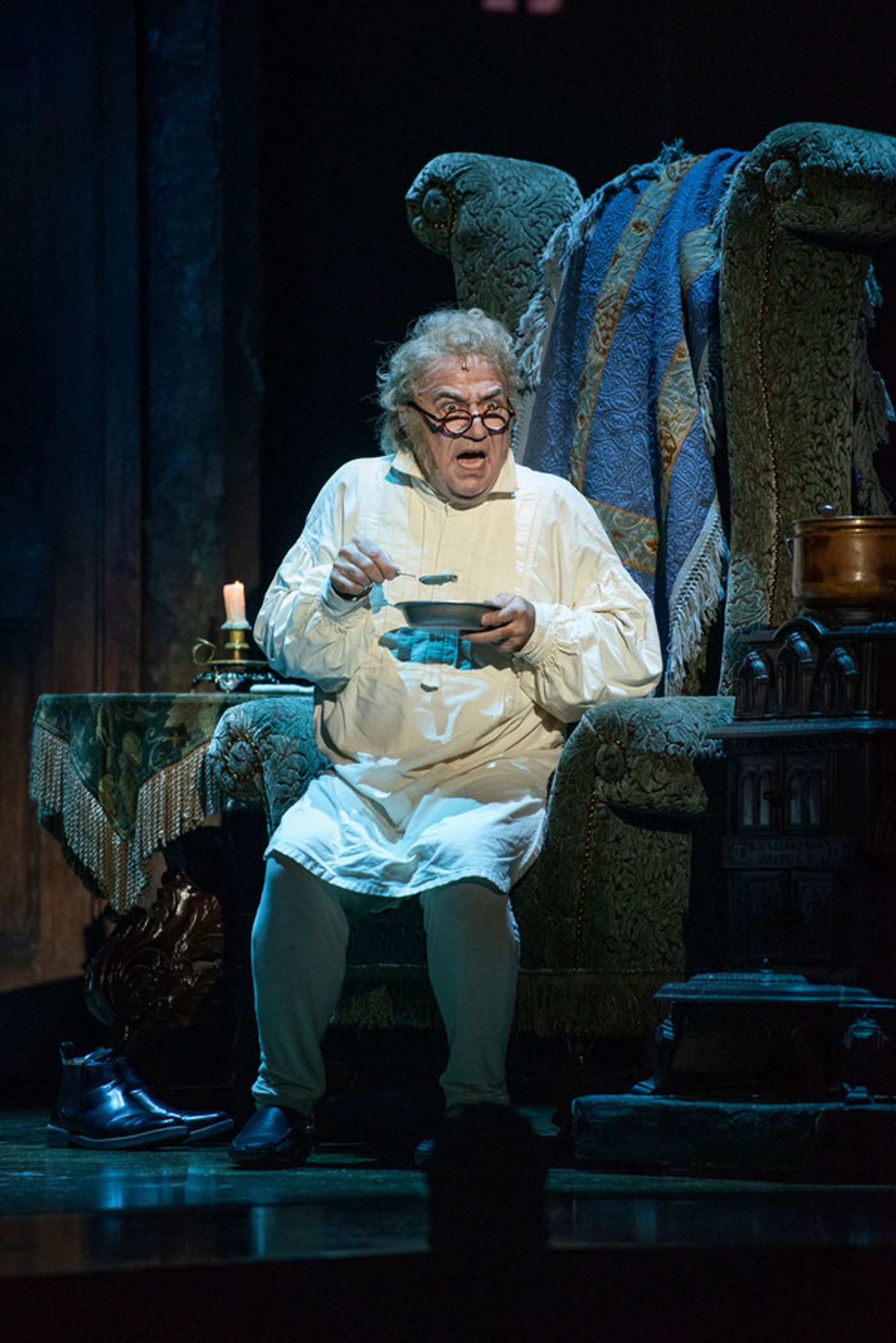 Photos: Milwaukee Rep Presents A CHRISTMAS CAROL  Image