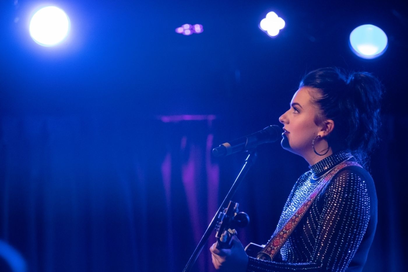 Photo Flash: MADDIE POPPE Acoustic Christmas Tour at The Green Room 42 Documented by Thomas Salus  Image