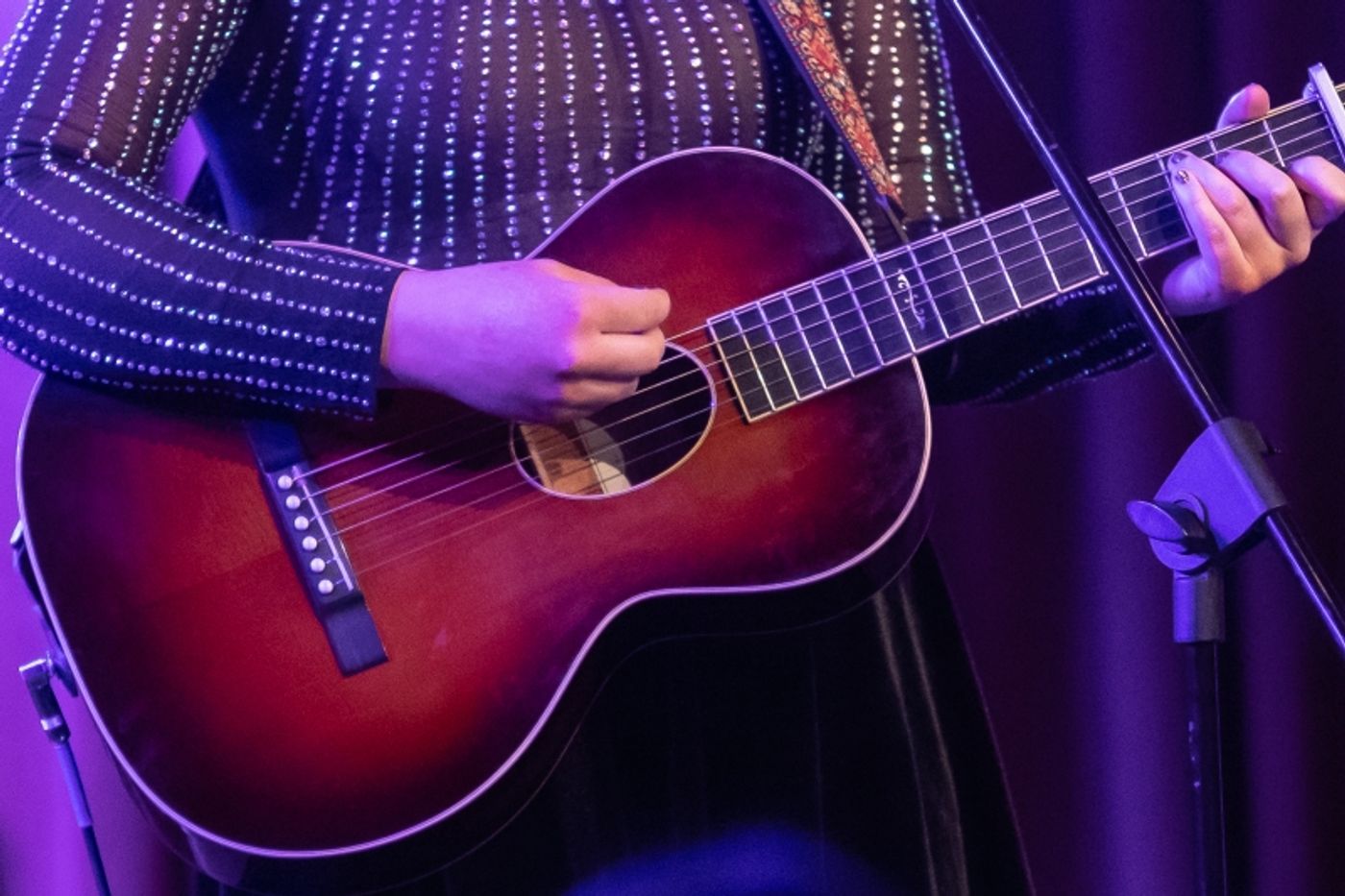 Photo Flash: MADDIE POPPE Acoustic Christmas Tour at The Green Room 42 Documented by Thomas Salus  Image