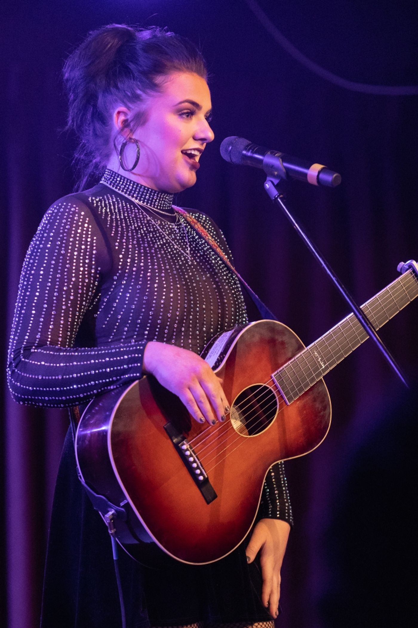 Photo Flash: MADDIE POPPE Acoustic Christmas Tour at The Green Room 42 Documented by Thomas Salus  Image