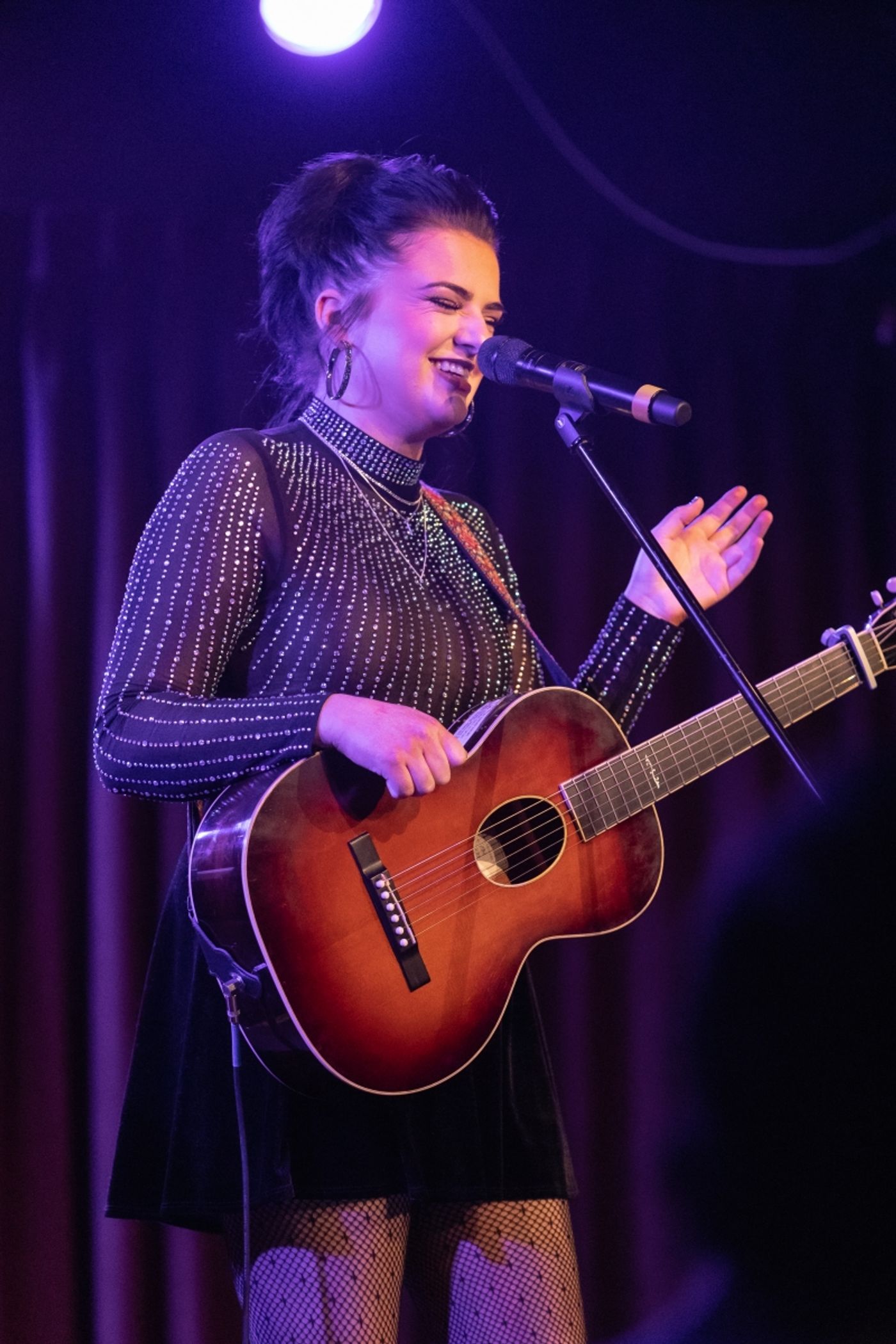 Photo Flash: MADDIE POPPE Acoustic Christmas Tour at The Green Room 42 Documented by Thomas Salus  Image