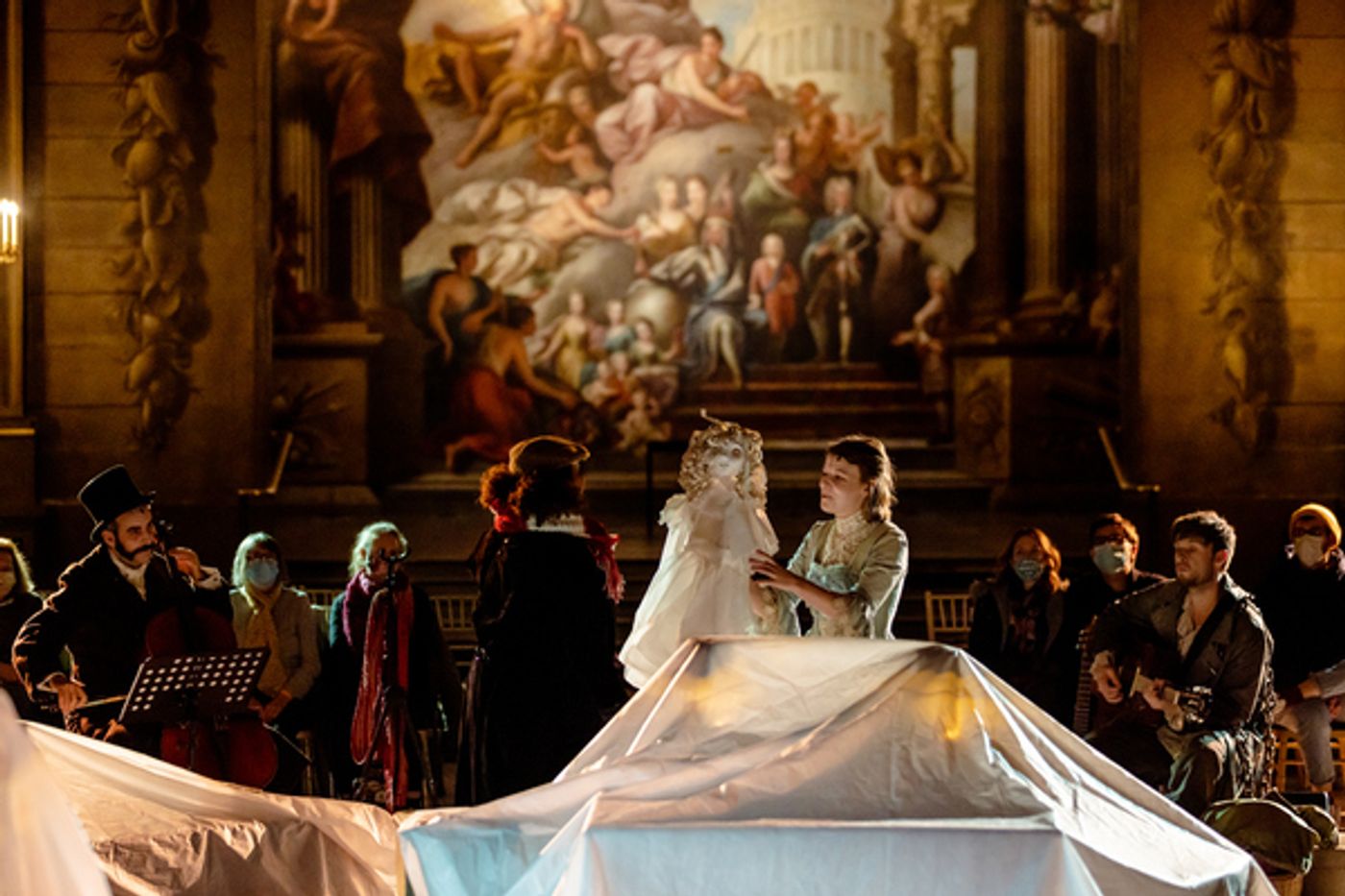 Photos: First Look at A CHRISTMAS CAROL at the Painted Hall  Image