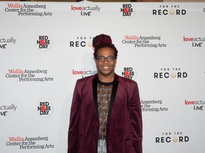 Associate Music Director David Lee Photo