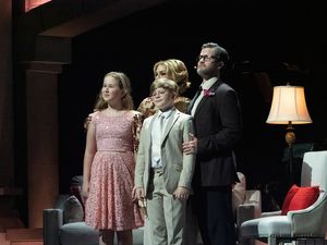 Sofie Poliakoff, JJ Barton, Tomasina Abate, and Doug Kreeger Photo