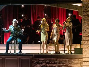 Rex Smith, Emily Lopez, Nina Nelson, and Gabriela Carrillo @ BroadwayWorld Rex Smith, Emily Lopez, Nina Nelson, and Gabriela Carrillo Photo