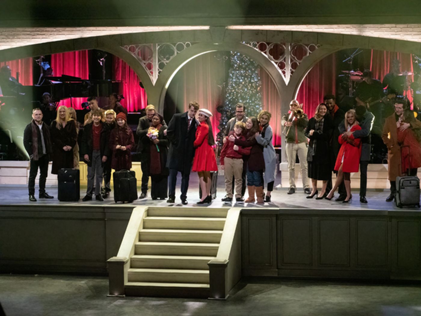 Photos: Opening Night LOVE ACTUALLY LIVE At the Wallis Annenberg Photos: Opening Night LOVE ACTUALLY LIVE At the Wallis Annenberg Image