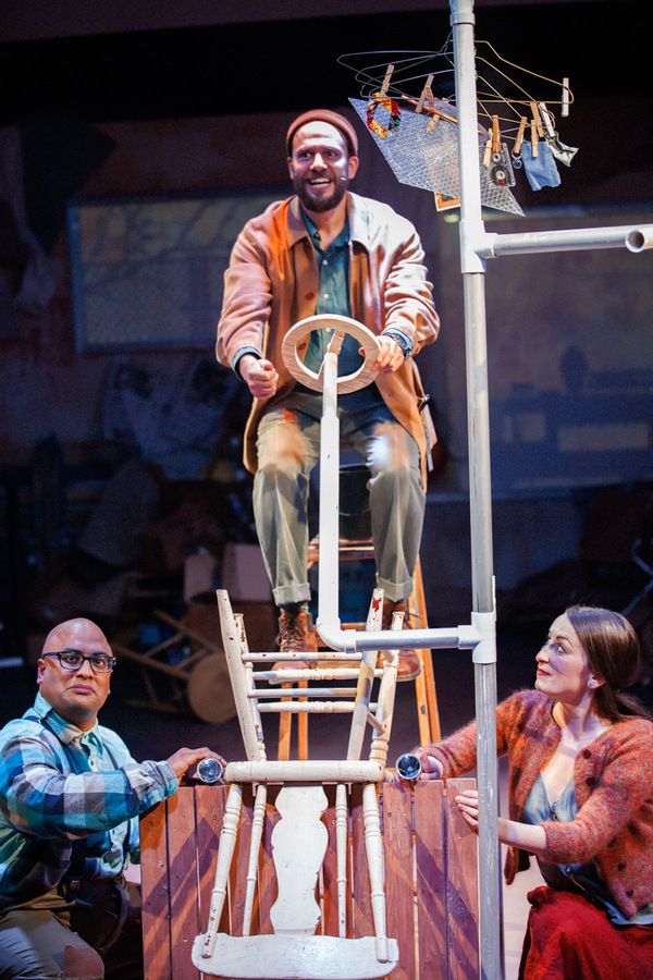 Review: MAN COVETS BIRD at Spooky Action Theater  Image