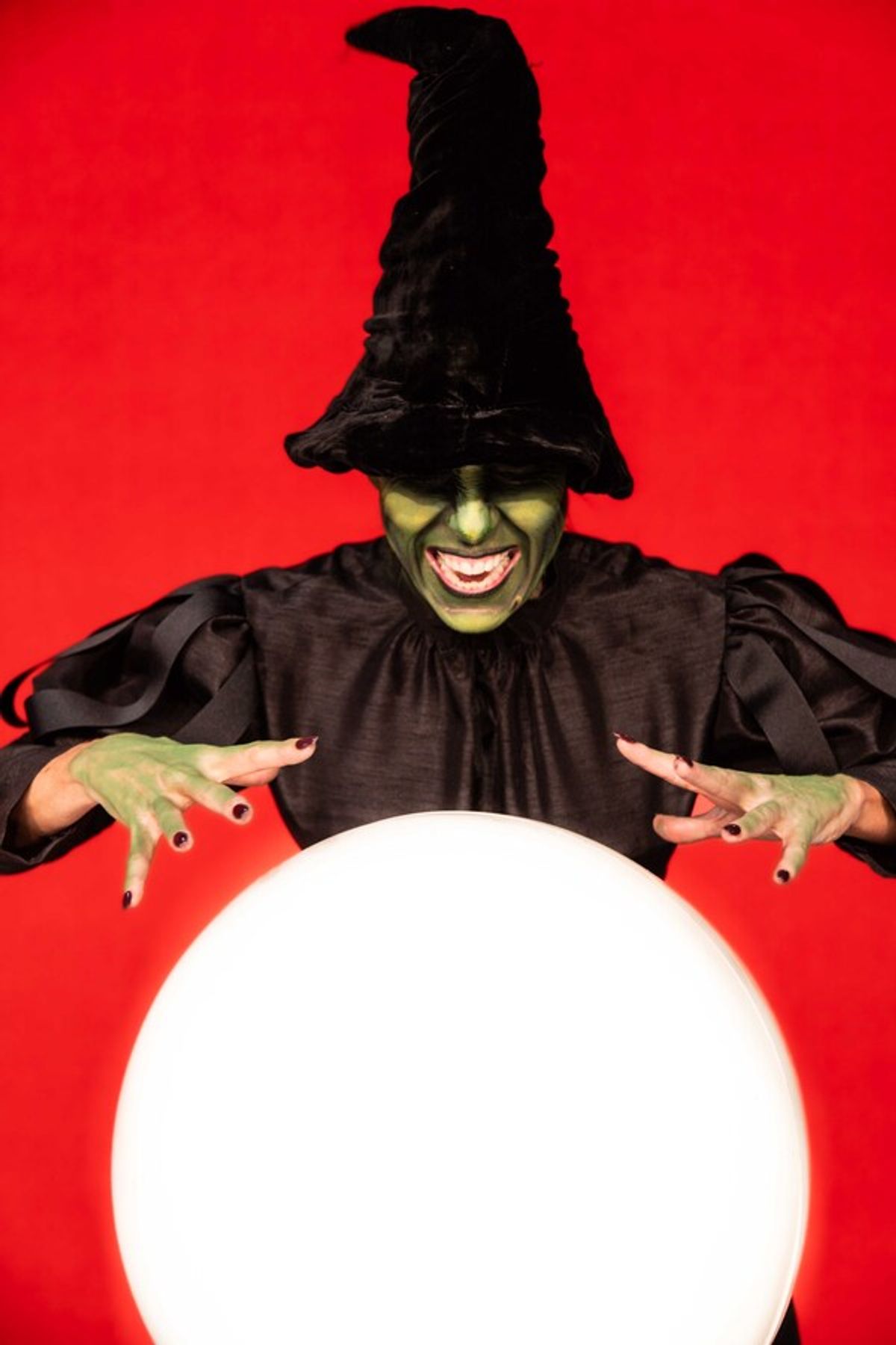 The Wicked Witch (Stephanie Leeper) at 