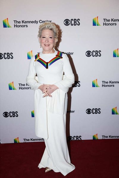 Bette Midler Photo