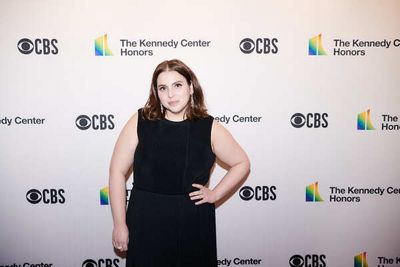 Beanie Feldstein Photo