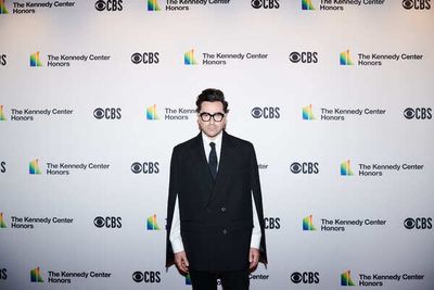 Dan Levy Photo