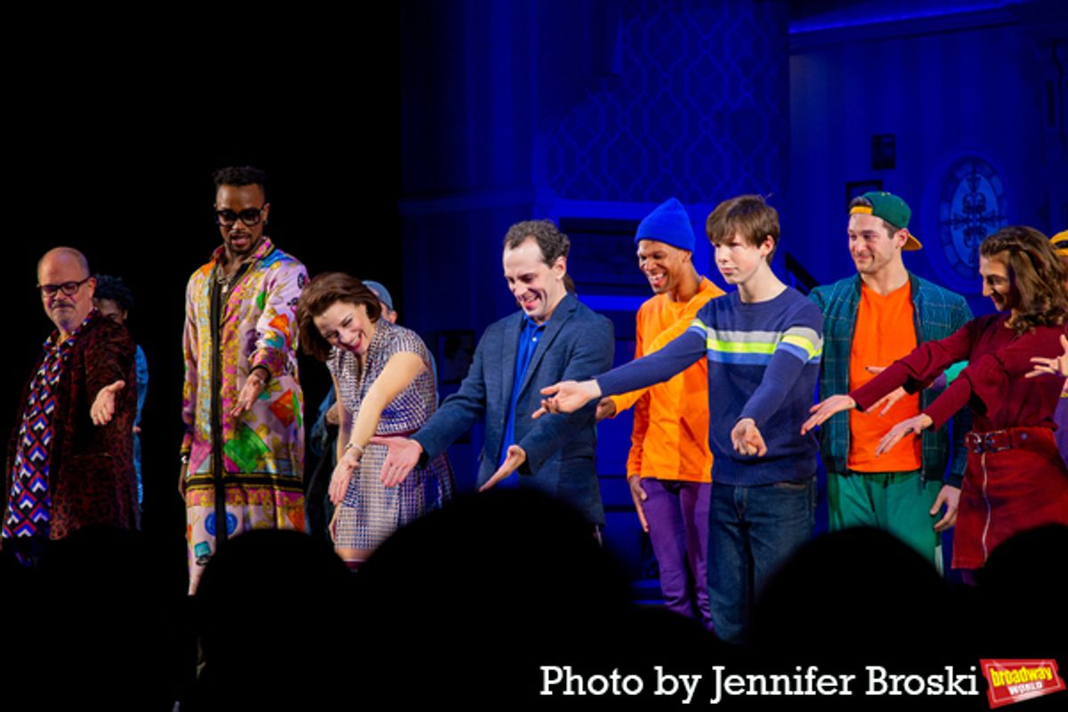 Brad Oscar, J. Harrison Ghee, Jenn Gambatese, Rob McClure, Jake Ryan Flynn, Analise Scarpaci, and the cast of MRS. DOUBTFIRE at 