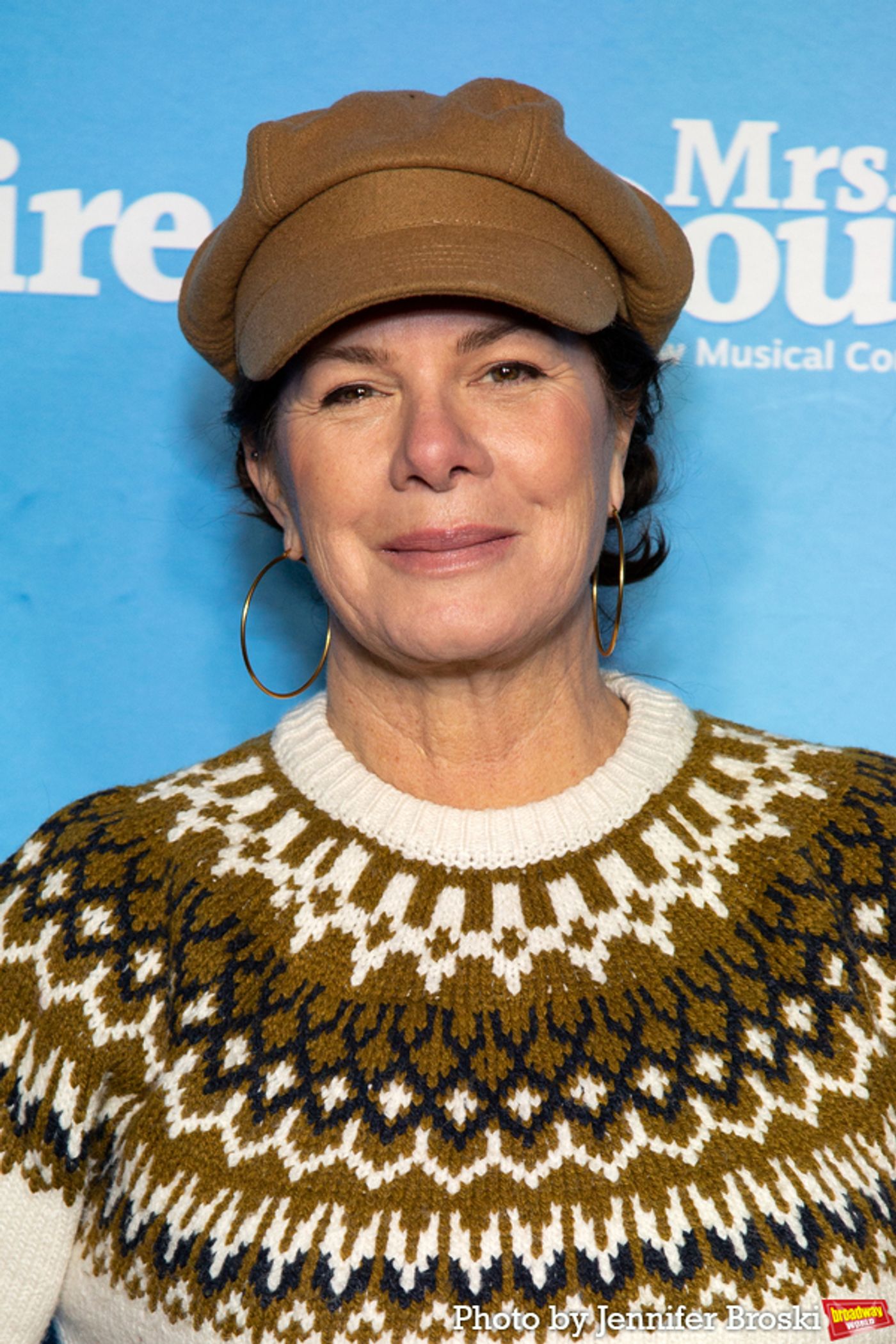 Photos: On the Opening Night Red Carpet for MRS. DOUBTFIRE  Image