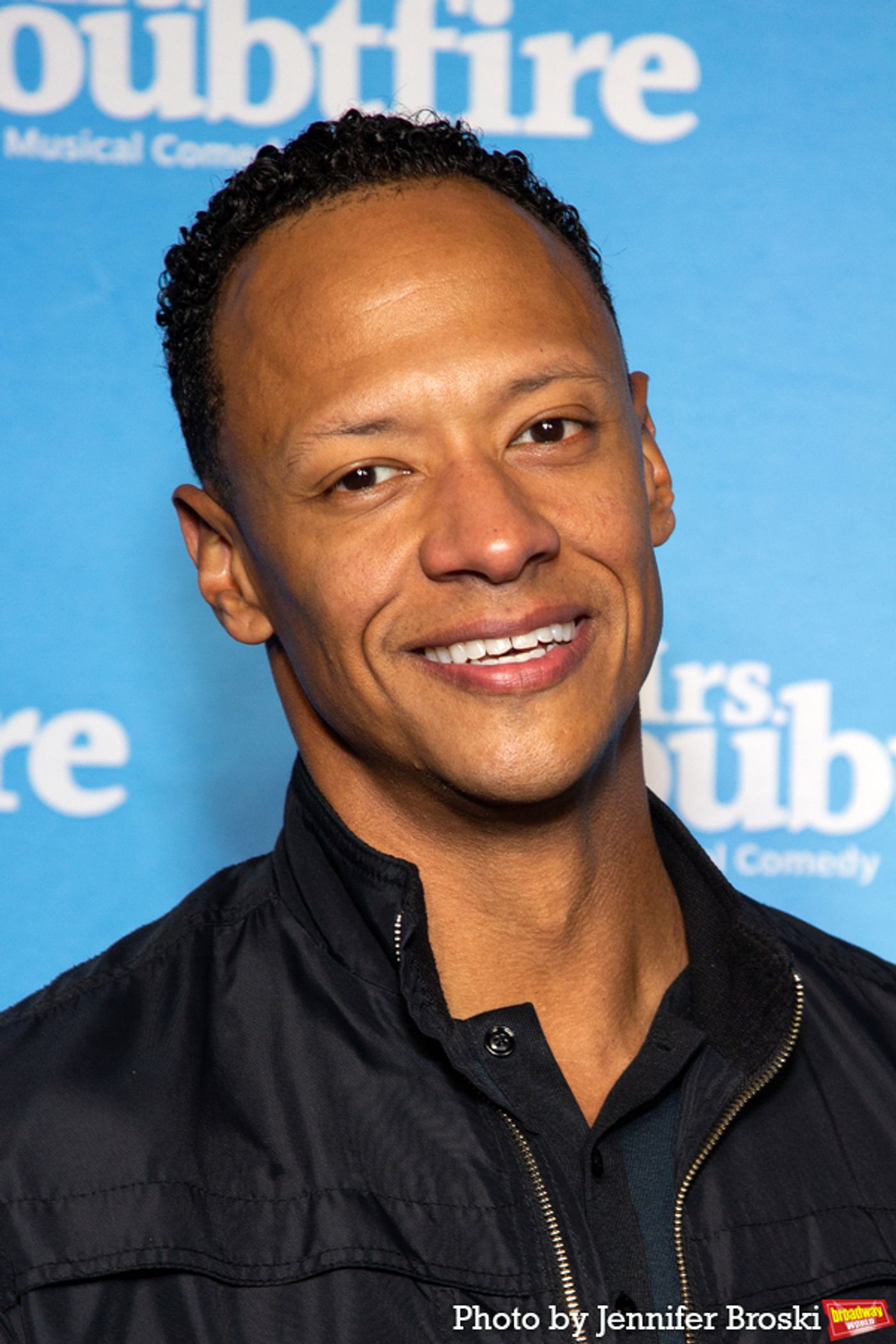 Photos: On the Opening Night Red Carpet for MRS. DOUBTFIRE  Image