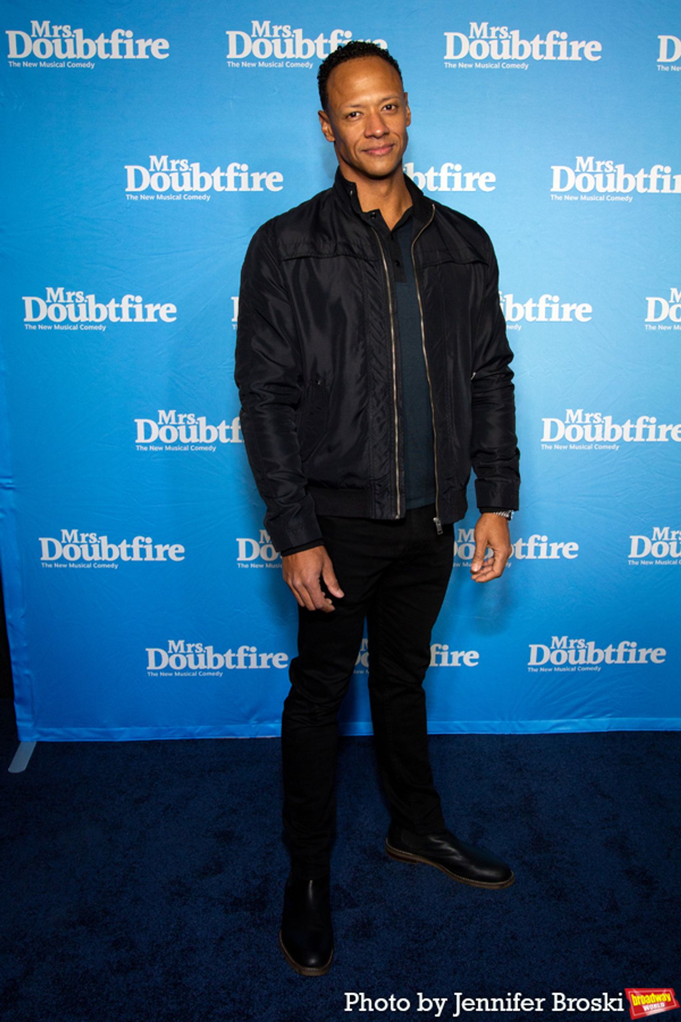 Photos: On the Opening Night Red Carpet for MRS. DOUBTFIRE  Image