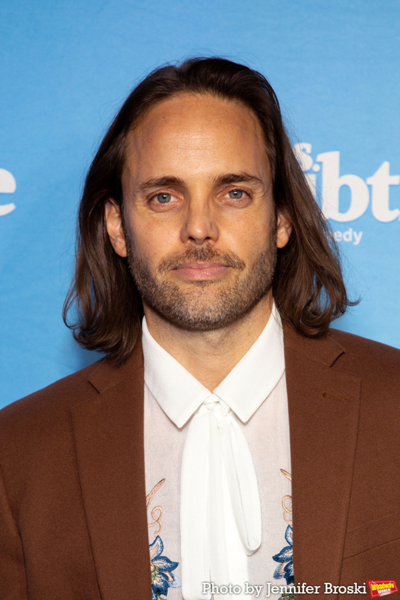 Photos: On the Opening Night Red Carpet for MRS. DOUBTFIRE  Image