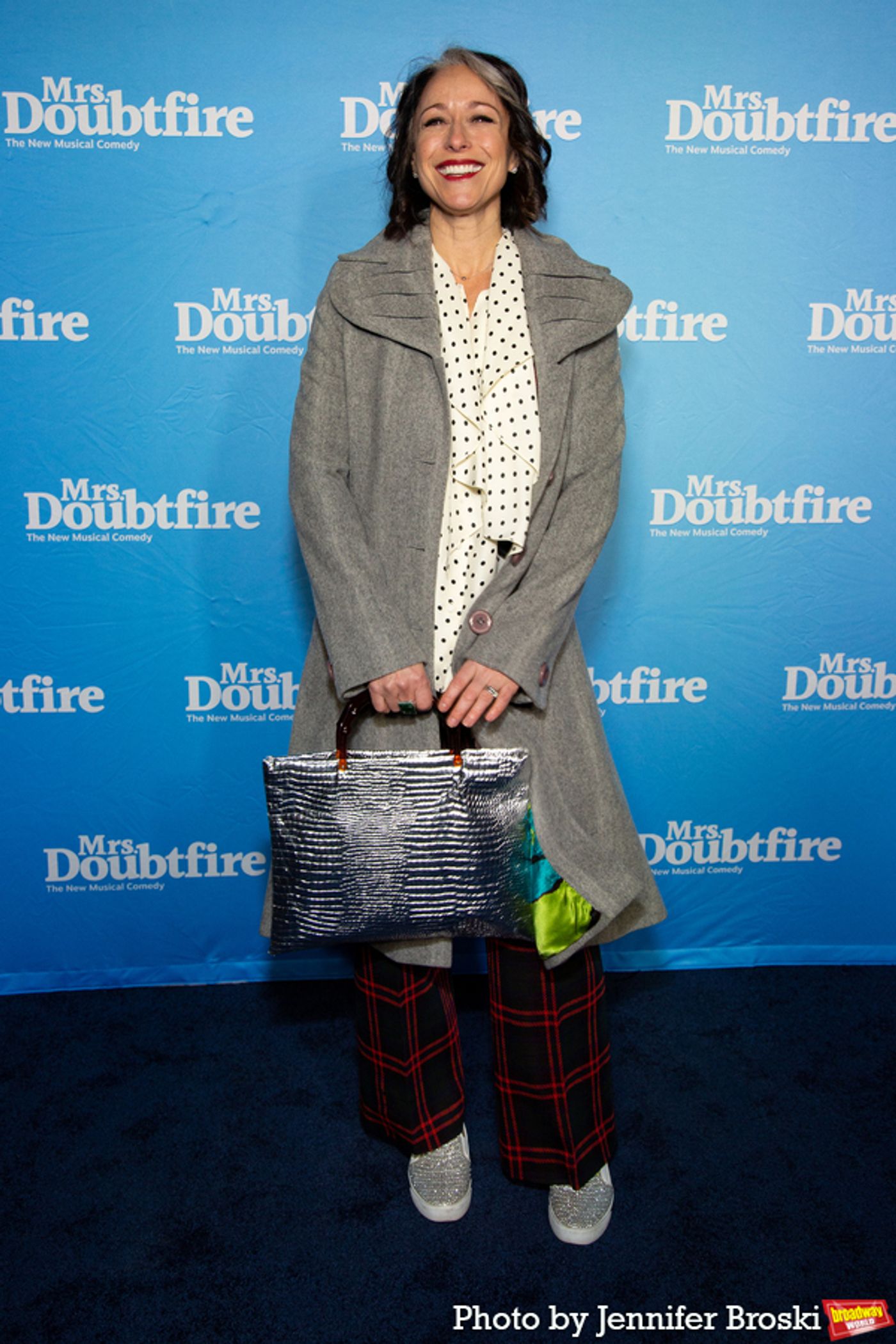 Photos: On the Opening Night Red Carpet for MRS. DOUBTFIRE  Image