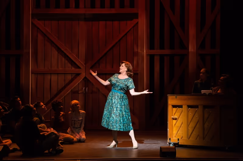 Review: IRVING BERLIN'S WHITE CHRISTMAS THE MUSICAL  at Berkshire Theatre Group Helps to Make the Season Merry and Bright. Image