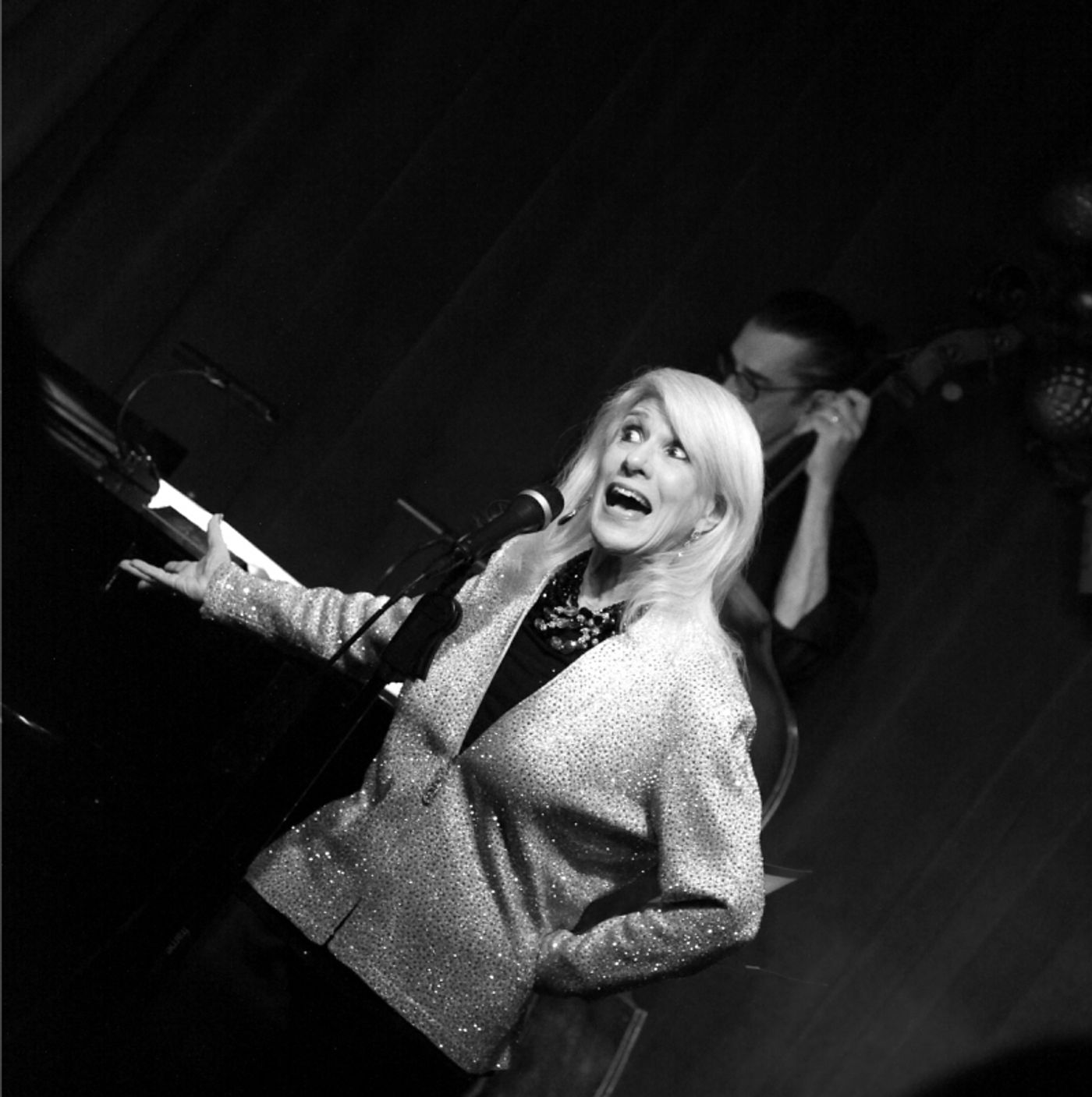 Review: A Glorious Return of JAMIE DeROY & FRIENDS Enlivens and Enriches Evening at Birdland  Image