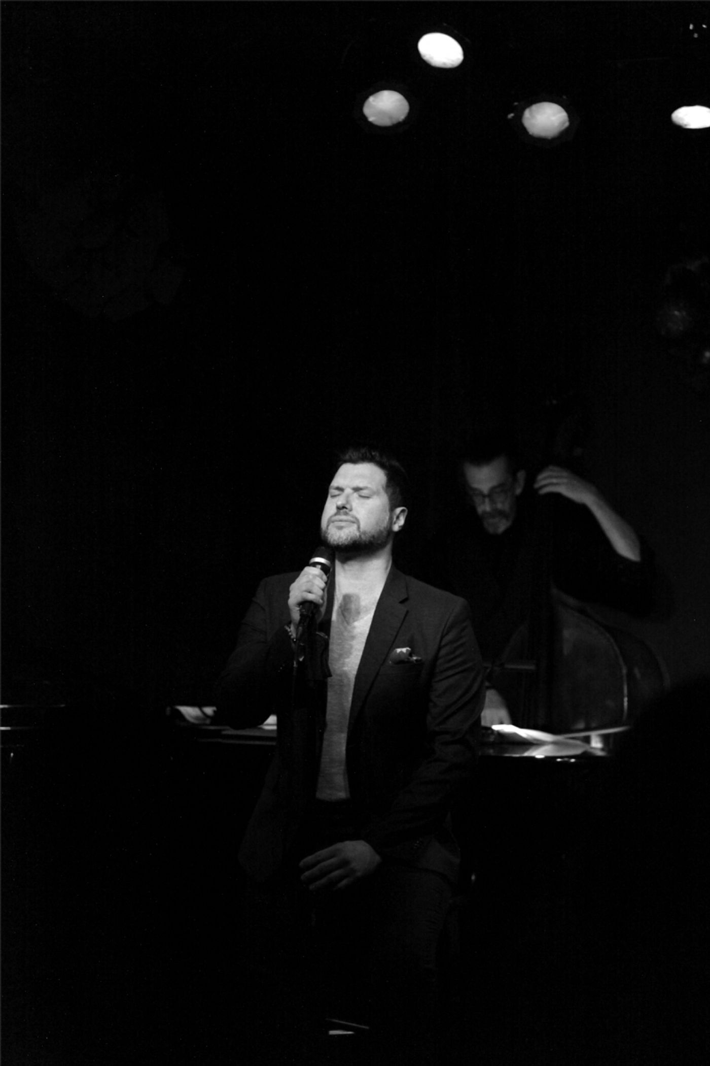 Review: A Glorious Return of JAMIE DeROY & FRIENDS Enlivens and Enriches Evening at Birdland  Image