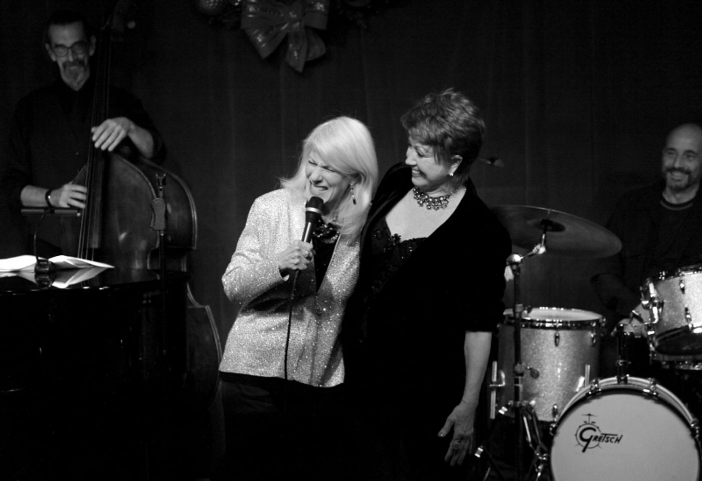 Review: A Glorious Return of JAMIE DeROY & FRIENDS Enlivens and Enriches Evening at Birdland  Image