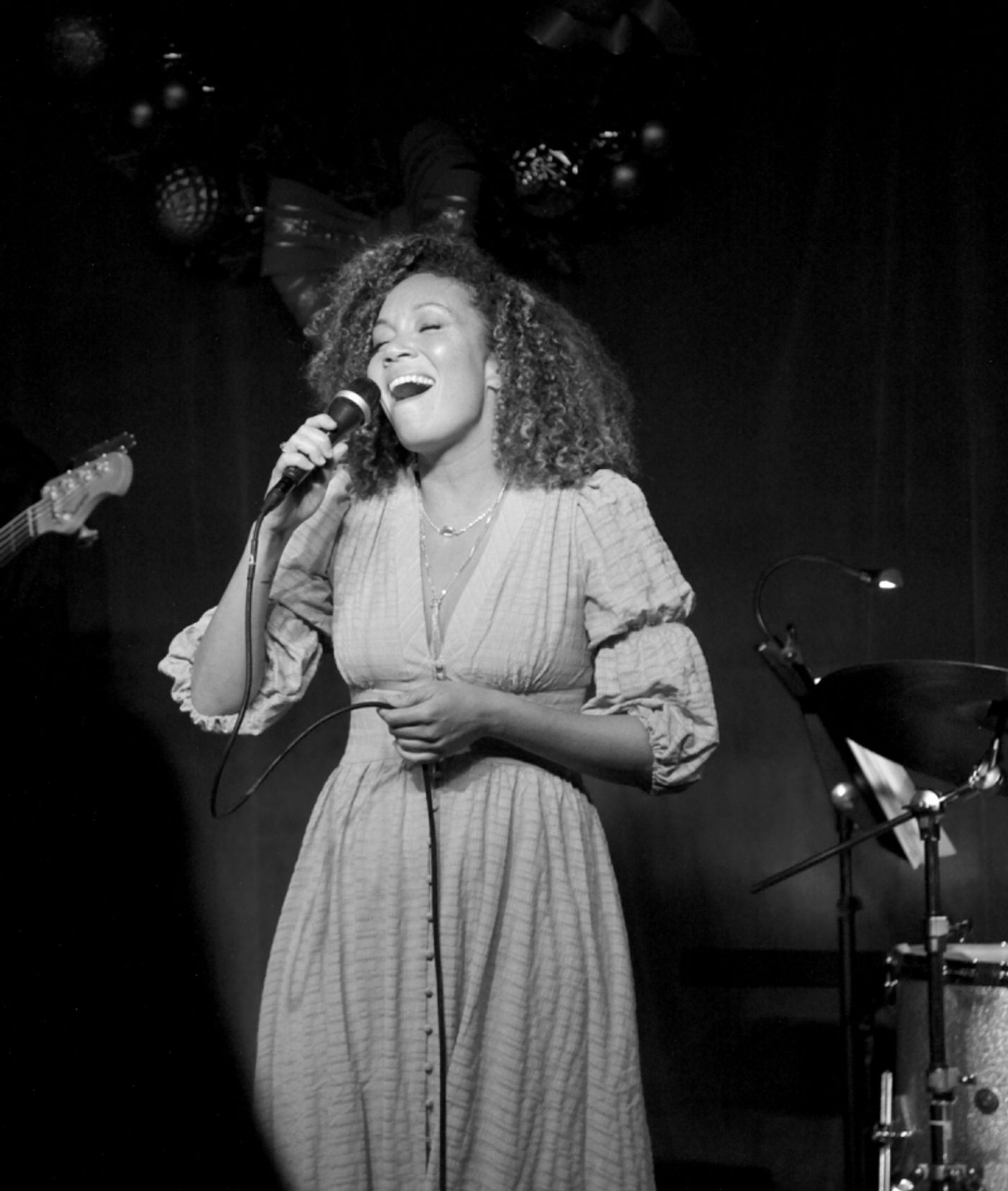 Review: A Glorious Return of JAMIE DeROY & FRIENDS Enlivens and Enriches Evening at Birdland  Image