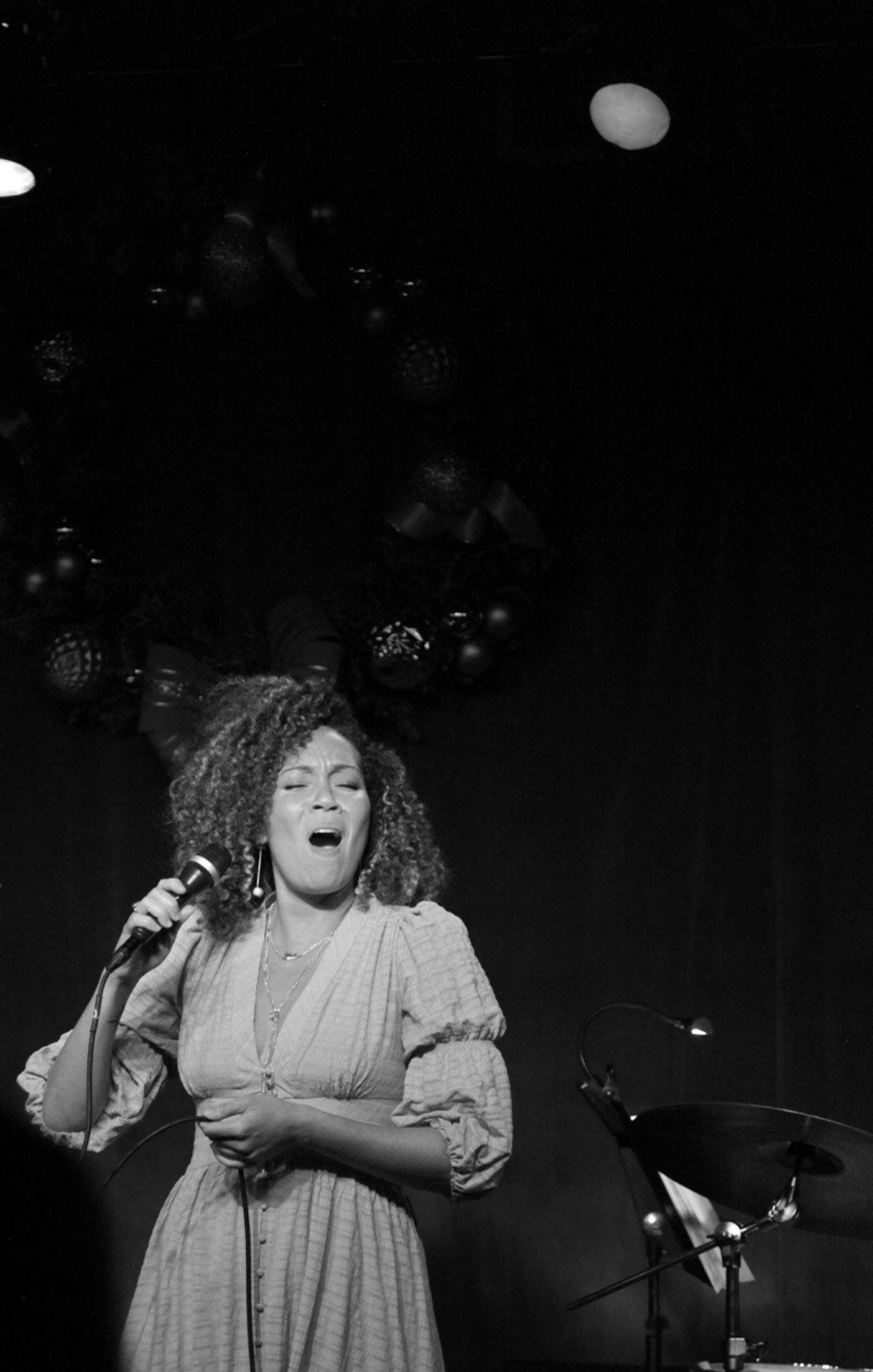 Review: A Glorious Return of JAMIE DeROY & FRIENDS Enlivens and Enriches Evening at Birdland  Image