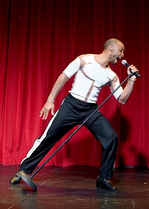 Dyllón Burnside @ BroadwayWorld Dyllón Burnside Photo