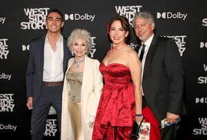 Rita Moreno (second from L), Fernanda Luisa Gordon (second from R), and guests @ BroadwayWorld Rita Moreno (second from L), Fernanda Luisa Gordon (second from R), and guests Photo