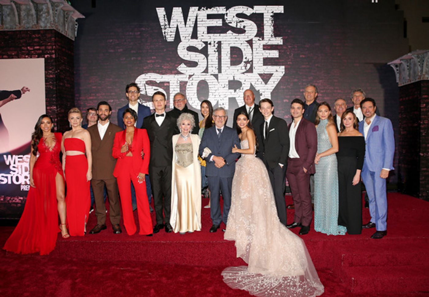 Photos: On the Red Carpet at the Los Angeles Premiere of WEST SIDE STORY  Image