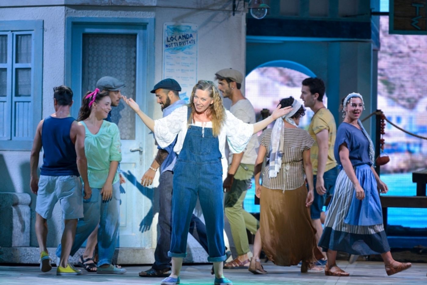 Review: MAMMA MIA! E  IL TEATRO SISTINA  Image