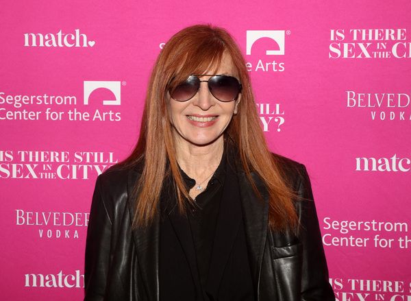  Nicole Miller  Photo