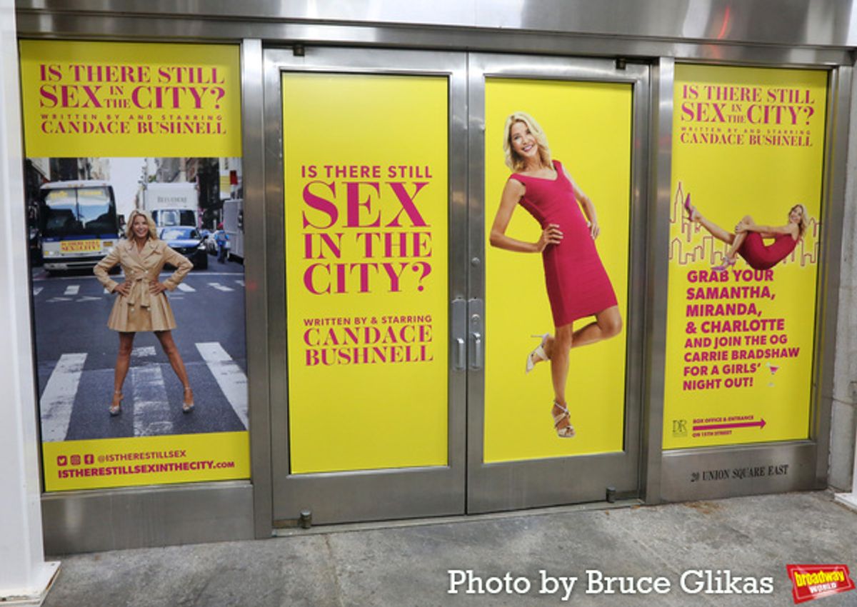 Signage at The Daryl Roth Theater at 