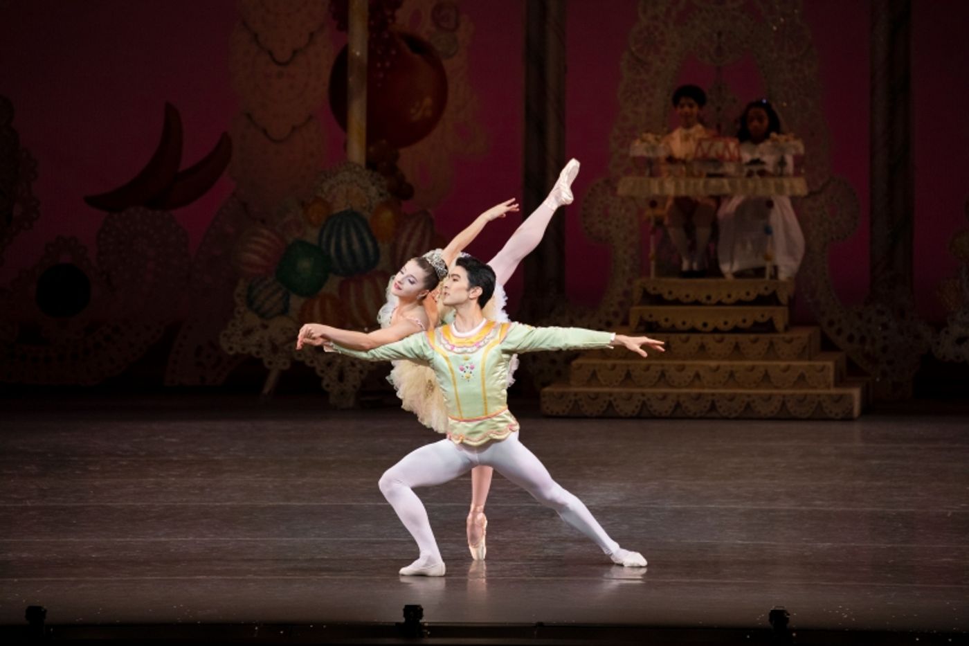 Review: GEORGE BALANCHINE'S THE NUTCRACKER by NYCB is an Exquisite Experience for All  Image