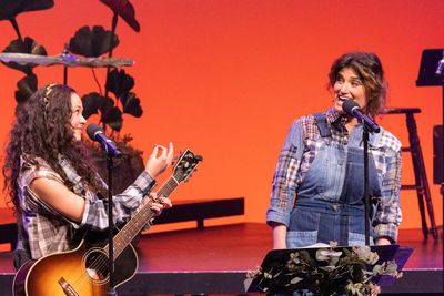 YDE and Idina Menzel  Photo
