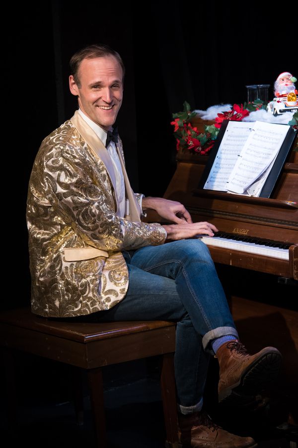 Photos: Theatre Horizon Returns To Live Performances With Holiday Spectacular Photos: Theatre Horizon Returns To Live Performances With Holiday Spectacular Image