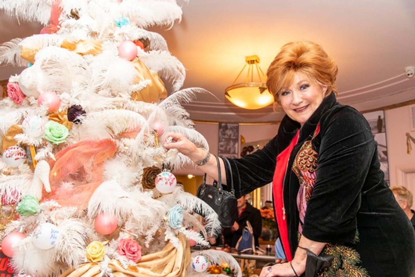 Photos: Hollywood Museum Welcomes Celebrities for Lobby Tree Trimming  Image