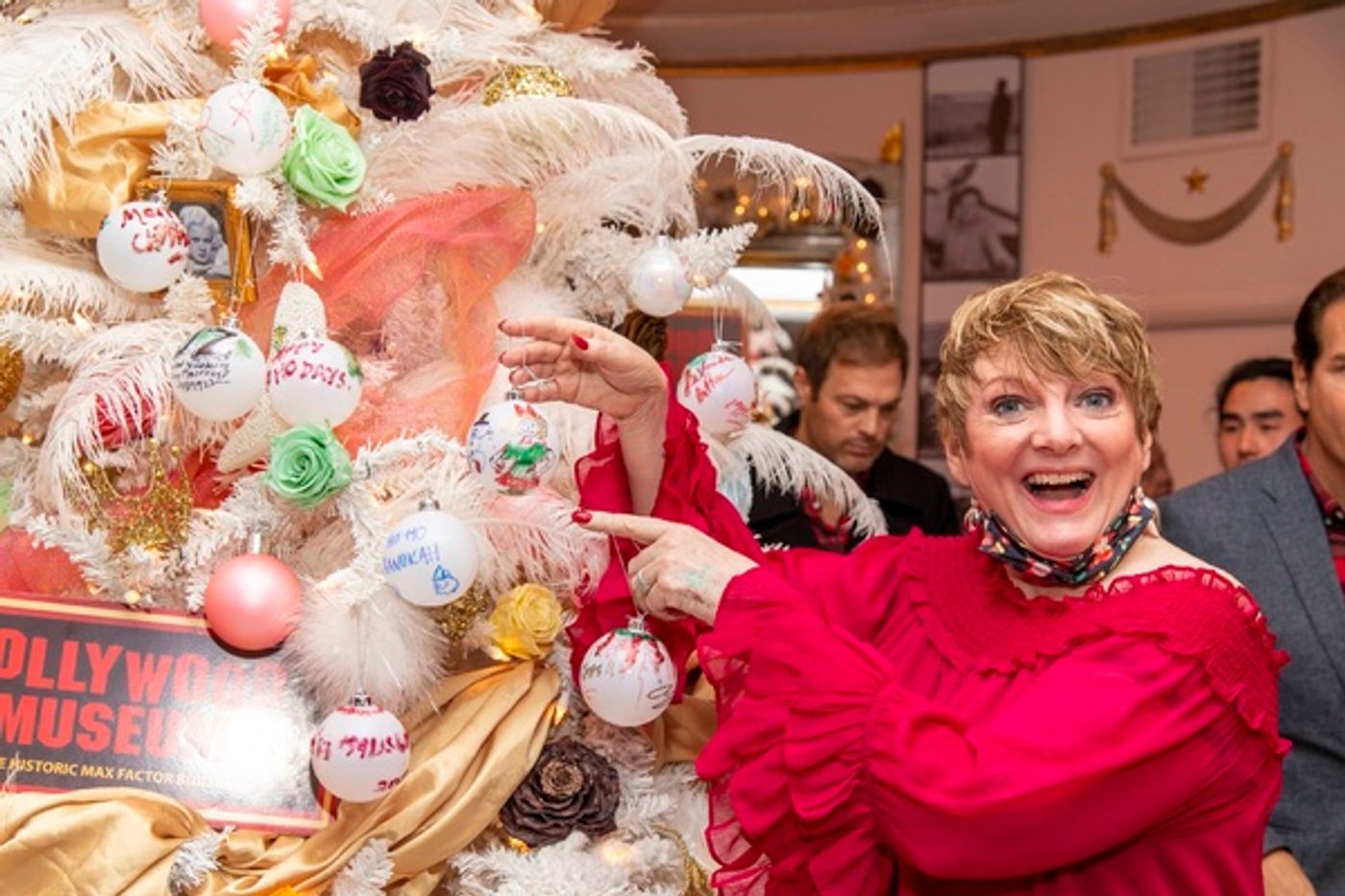 Photos: Hollywood Museum Welcomes Celebrities for Lobby Tree Trimming  Image