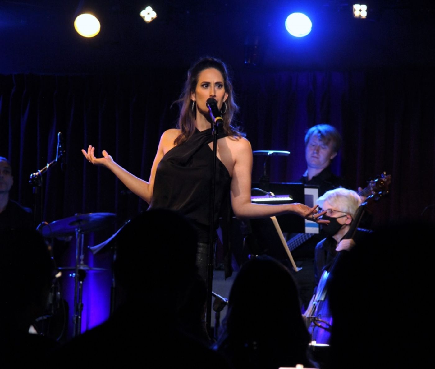 Review: Jennifer Diamond Owns Her Fabulosity In LET ME BE ME at The Green Room 42  Image