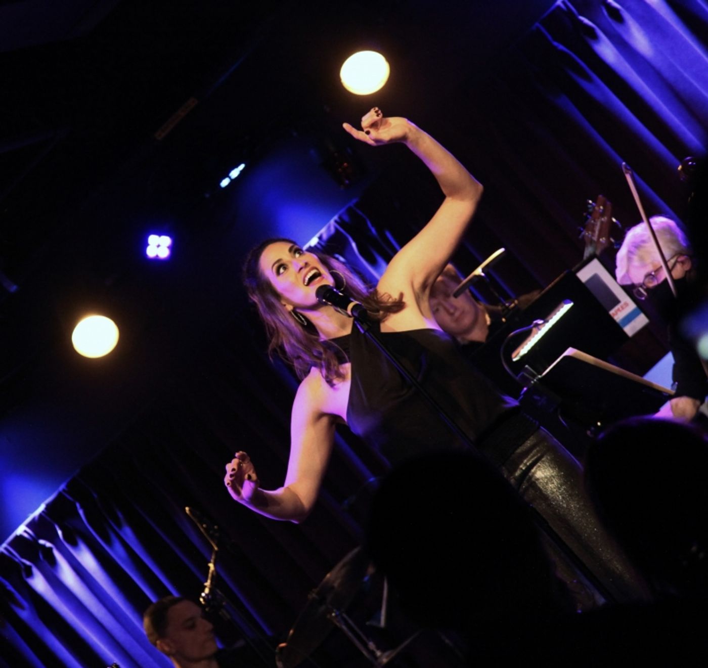 Review: Jennifer Diamond Owns Her Fabulosity In LET ME BE ME at The Green Room 42  Image