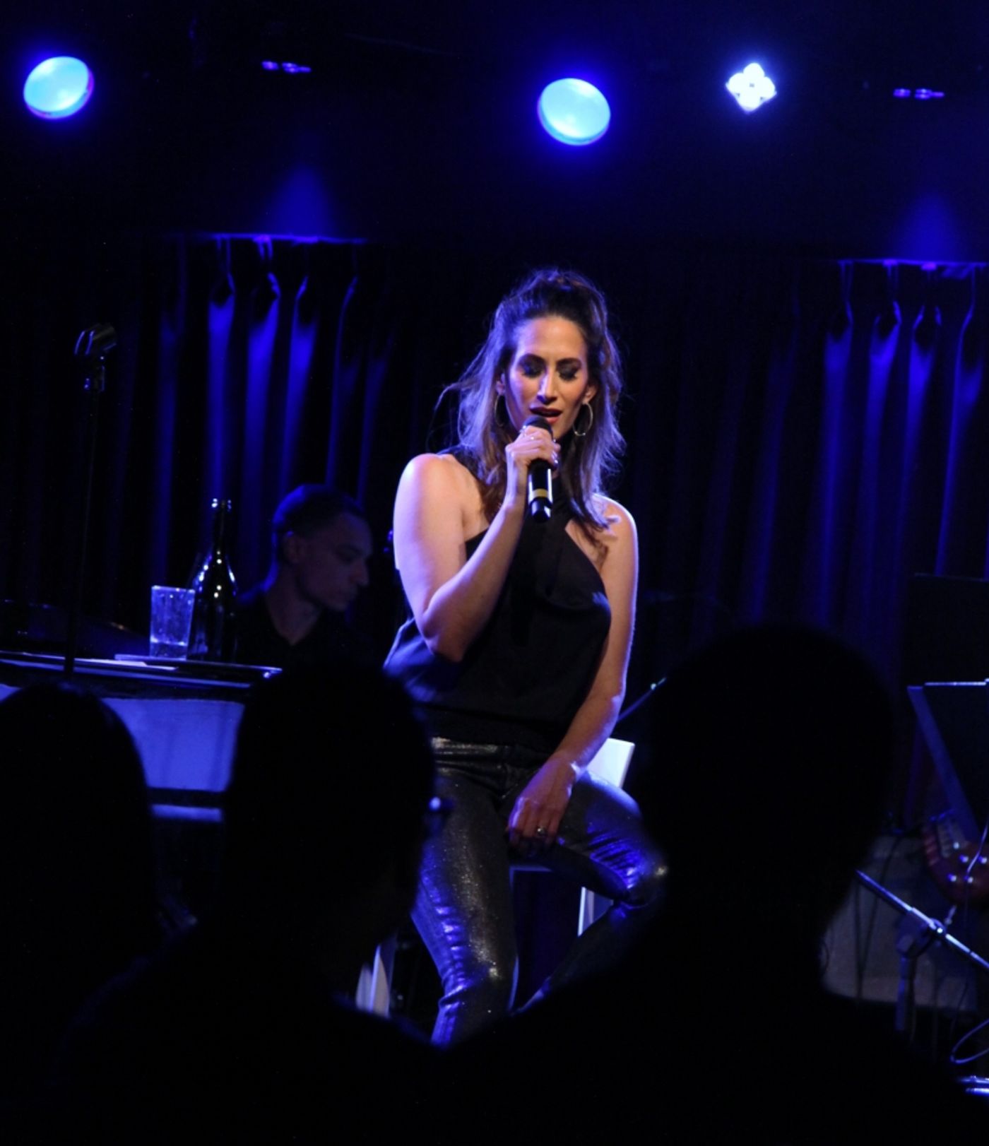 Review: Jennifer Diamond Owns Her Fabulosity In LET ME BE ME at The Green Room 42  Image