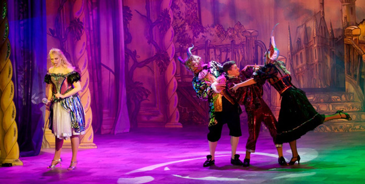 Photos: First Look At BEAUTY AND THE BEAST At The Malthouse Theatre Canterbury  Image