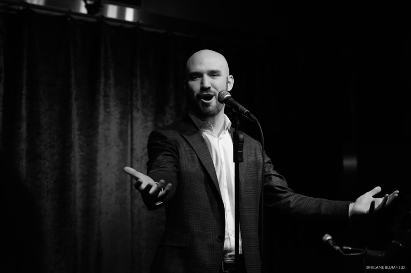 Photo Flash: ARI'S ARIAS at The Birdland Theater As Seen Through the Lens of Helane Blumfield Photo Flash: ARI'S ARIAS at The Birdland Theater As Seen Through the Lens of Helane Blumfield Image