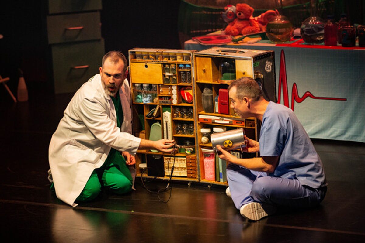Dr. Xand and Chris van Tulleken at Photos: First Look at OPERATION OUCH! at the Lyric Theatre
