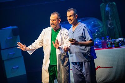 Dr. Xand and Chris van Tulleken Photo