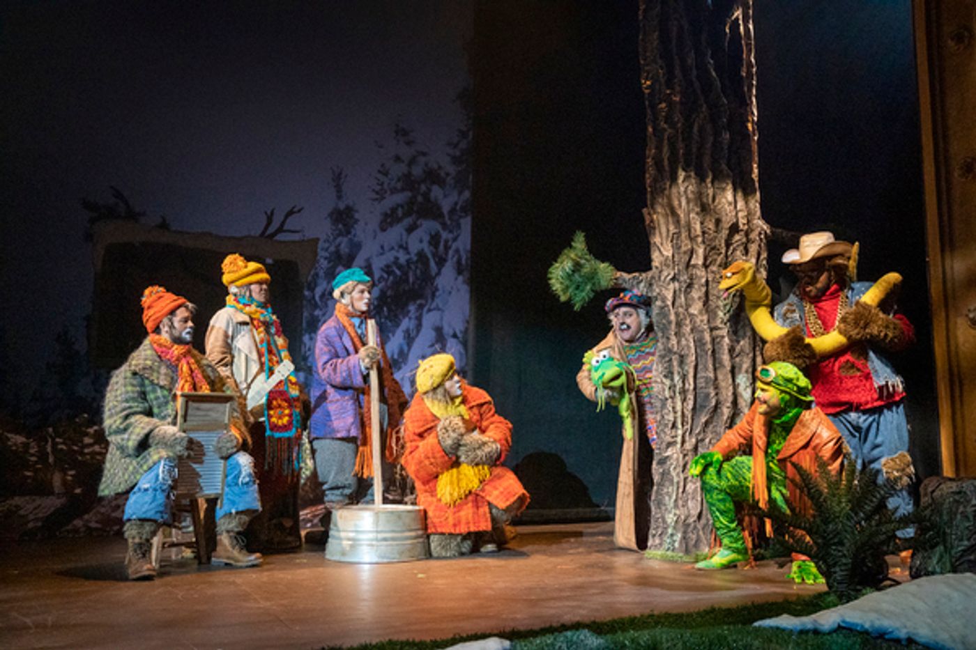 Photos: First Look at EMMET OTTER'S JUG-BAND CHRISTMAS at New Victory Theater  Image