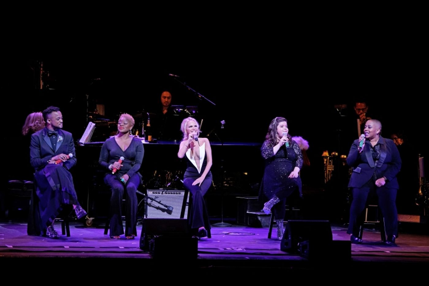 Review: Kristin Chenoweth Wins Christmas With CHRISTMAS AT THE MET at The Metropolitan Opera  Image